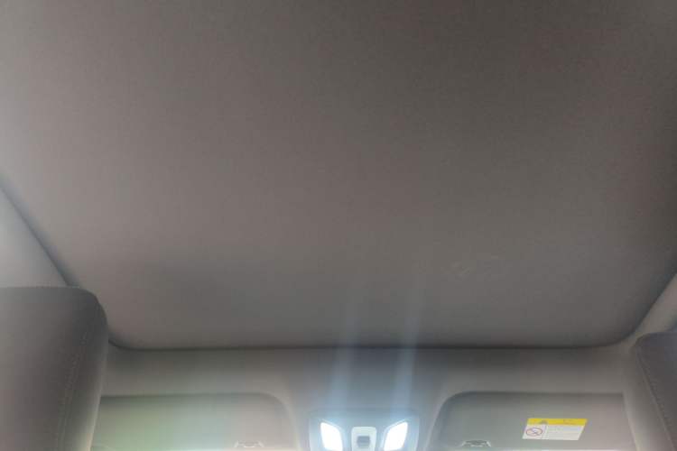 Used CHANGAN UNI-T 2022 1.5T Luxury Edition
