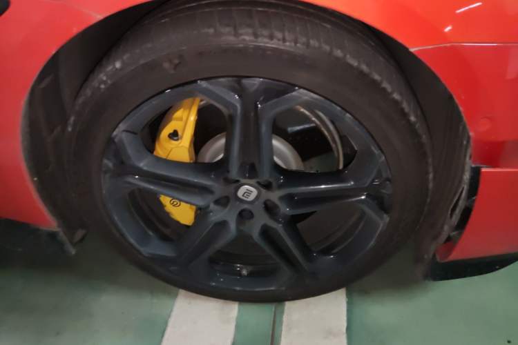 Used Xiaomi Auto SU7 2024 Four-Wheel Drive Ultra-Long Range Advanced Intelligent Driving Max Edition