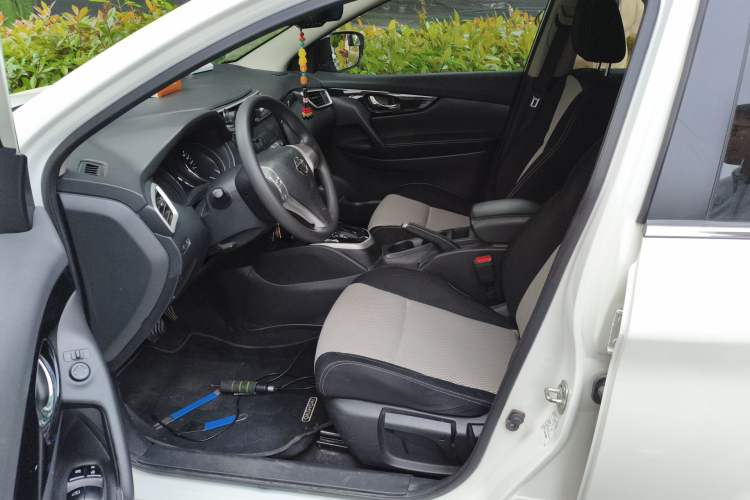 Used Nissan Qashqai 2016 2.0L CVT Elite Edition