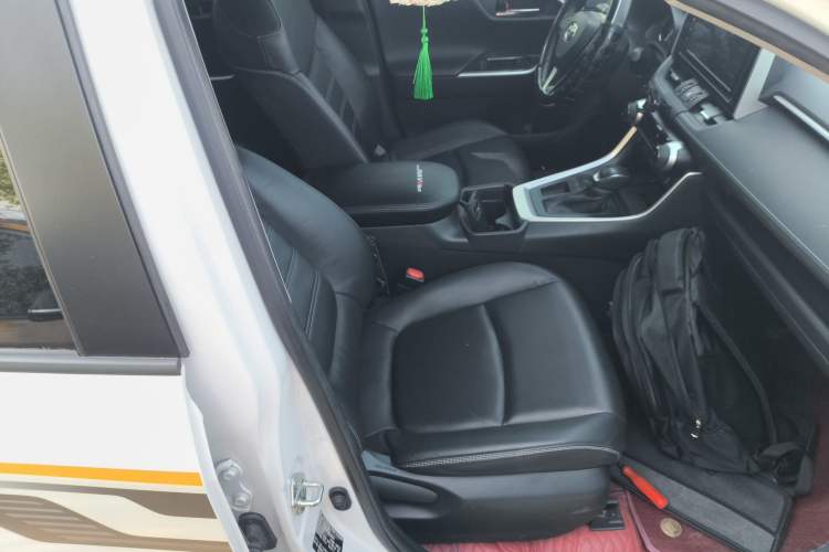 Used Toyota RAV4 2020 2.0L CVT Two-Wheel Drive Fashion PLUS Edition