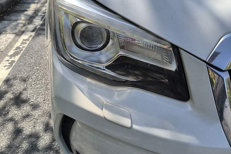 Used Subaru Forester 2016 2.5i Prestige Navigation Edition Right Front Headlight