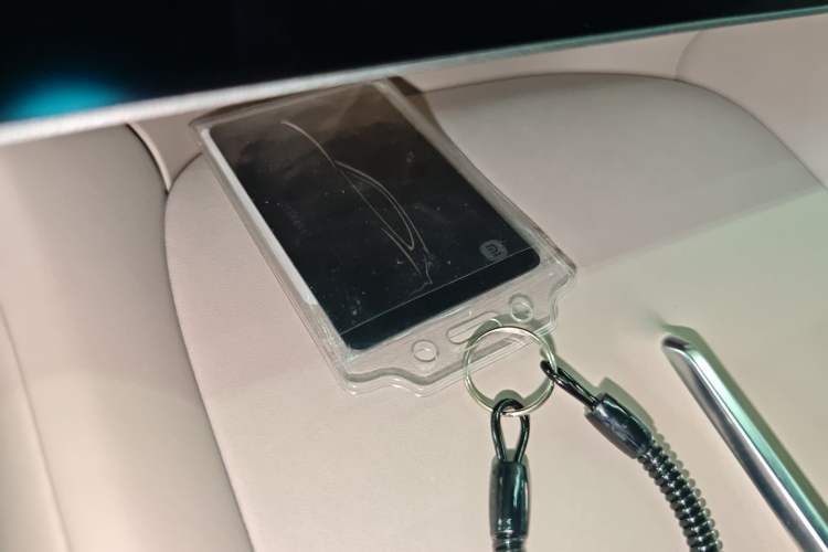 Used Xiaomi Auto YU7 2025 Ultra-Long Range High-Performance All-Wheel-Drive Max Edition
