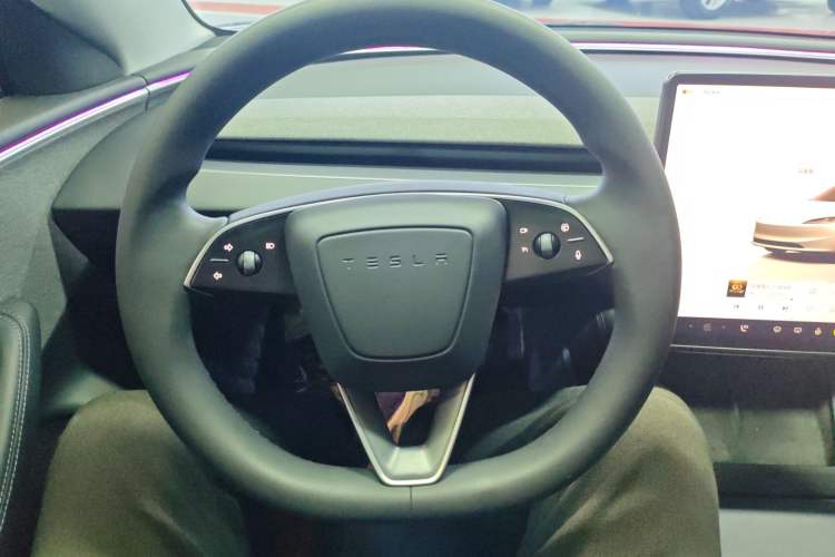 Used Tesla Model 3 2023 Rear-Wheel-Drive Version Steering Wheel