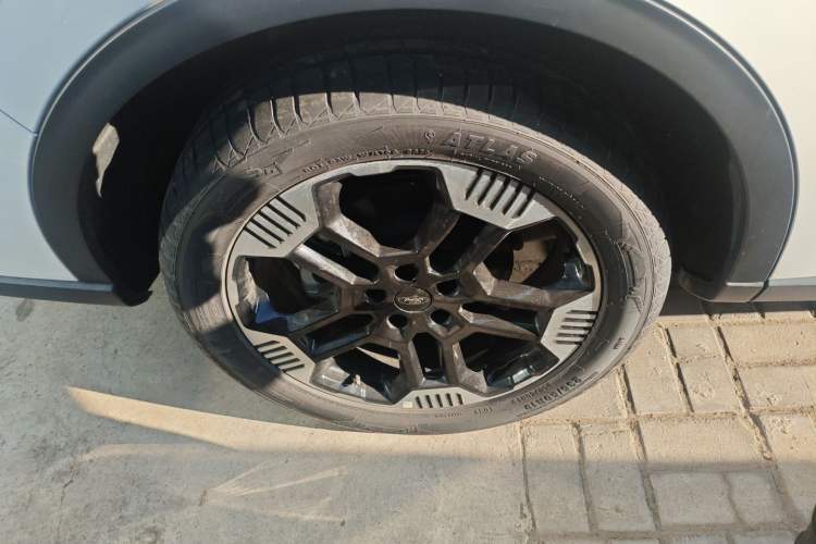 Used Ford Equator Sport 2025 EcoBoost 170 Platinum Edition
