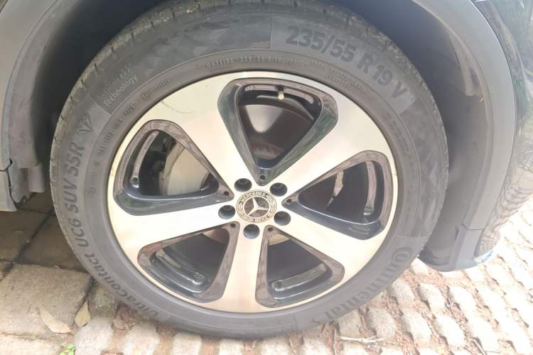 Used Mercedes-Benz GLC 2019 Facelift GLC 260 L 4MATIC Luxury Model
