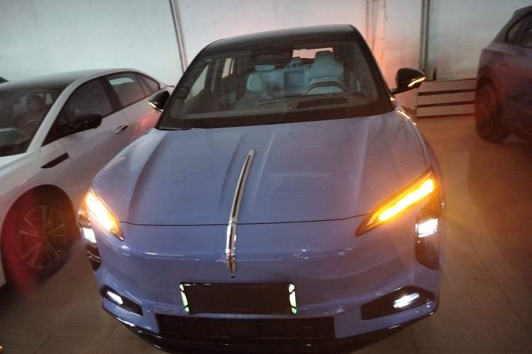 Used Hongqi Tiangong 08 2025 680 Ultra Four-Wheel-Drive Version Front