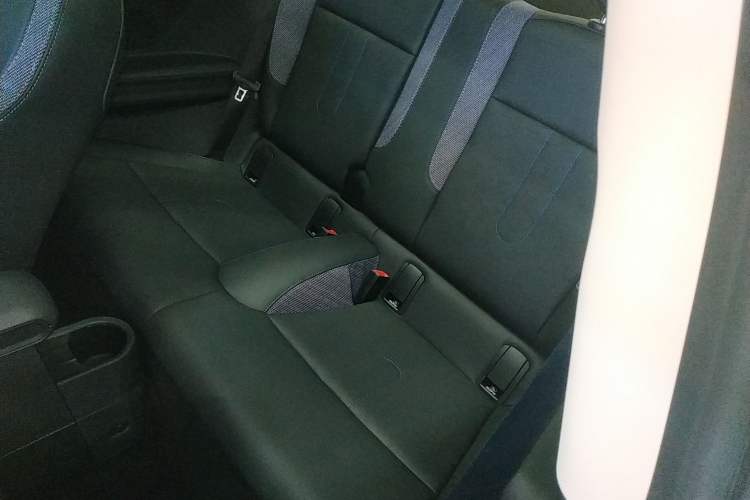 Used MINI 2025 1.5T COOPER Classic Edition
