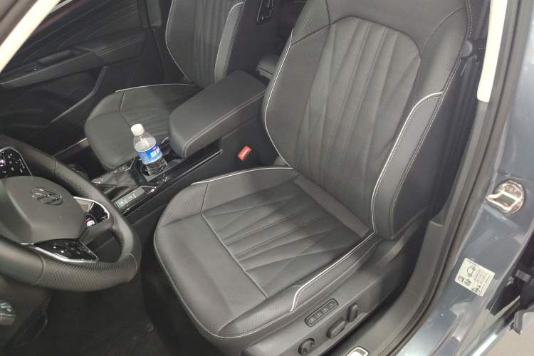 Used Volkswagen Passat 2022 330TSI Luxury Edition