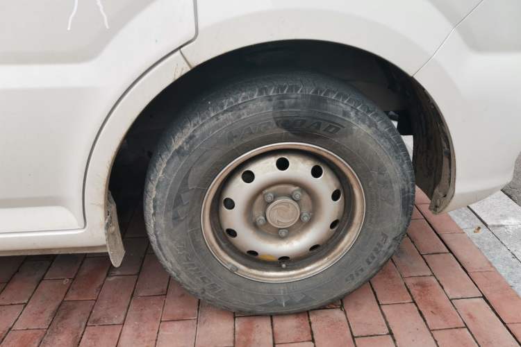 Used Dongfeng Yufeng Yufeng EM26 2023 High-End Model 41.86 kWh CATL
