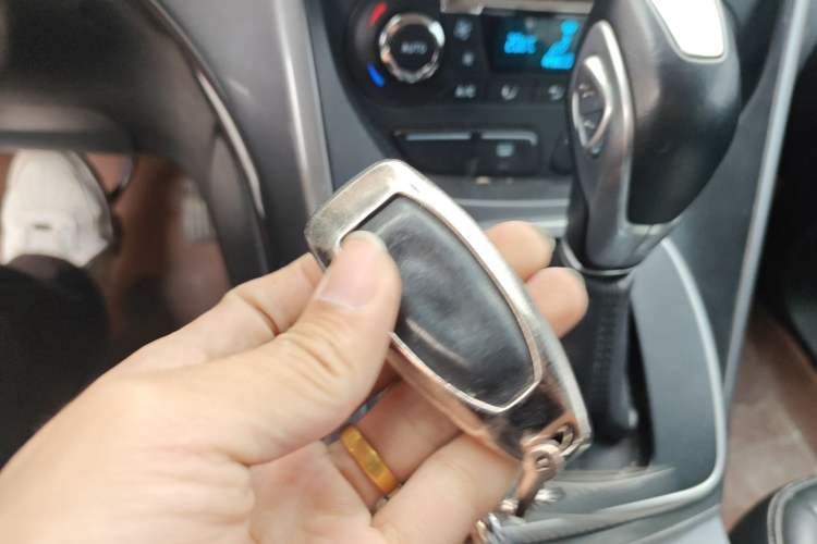 Used Ford Kuga 2015 2.0L GTDi Four-Wheel Drive Elite Model