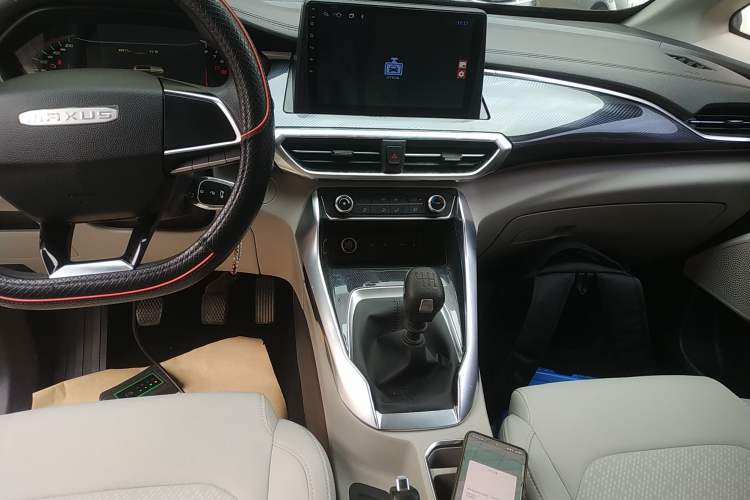 Used SAIC MAXUS G50 2022 1.5T Manual Touring A Audio And AC Panel