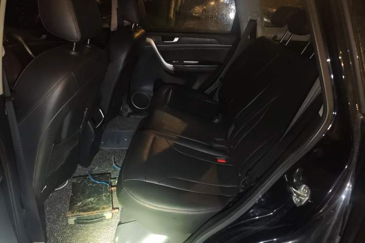 Used Haval H6 2015 Sport Edition 1.5T Automatic Two-Wheel Drive Luxury Model