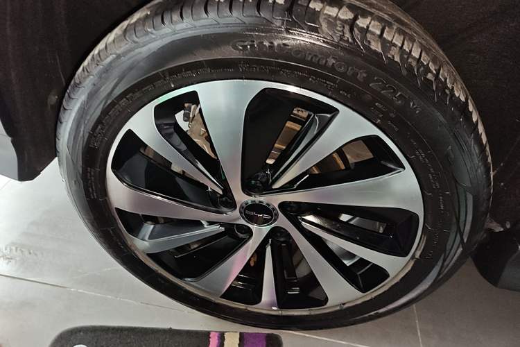 Used BYD Song PLUS New Energy 2023 Champion Edition EV 520KM Prestige Model
