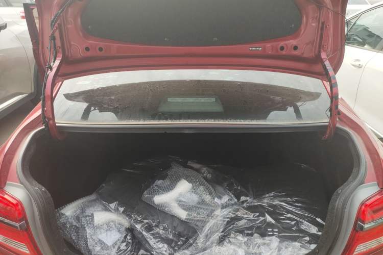 Used Toyota YARiS L Zhi Xiang 2017 1.5E CVT Dynamic Edition