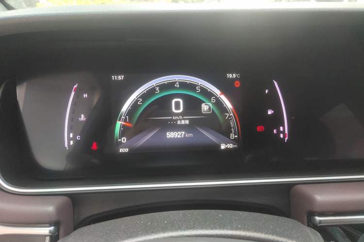 Used GAC Trumpchi M6 2021 PRO 270T DCT Luxury Edition
