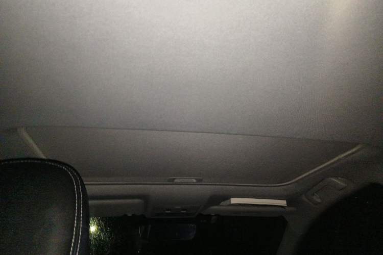 Used Toyota RAV4 2019 2.0L CVT Two-Wheel Drive Fashion X Limited Edition China VI Standard