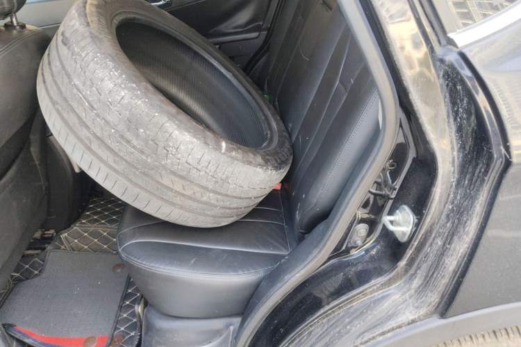 Used GAC Trumpchi GS5 2012 2.0L Automatic Two-Wheel Drive Anniversary Edition