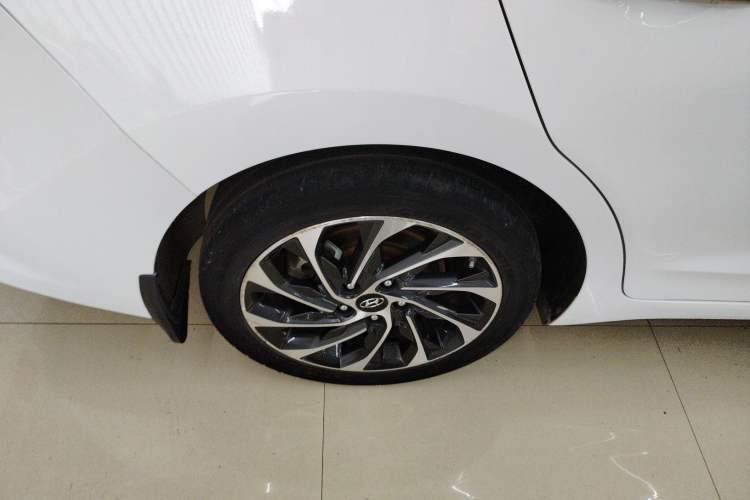 Used Hyundai Elantra (6th Generation / Lingdong) 2019 1.4T Dual-Clutch Xuan Dong · Dynamic Model