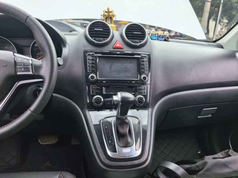 Used Haval H6 2016 Upgraded Model 1.5T Automatic Two-Wheel Drive Elite Version — 12
