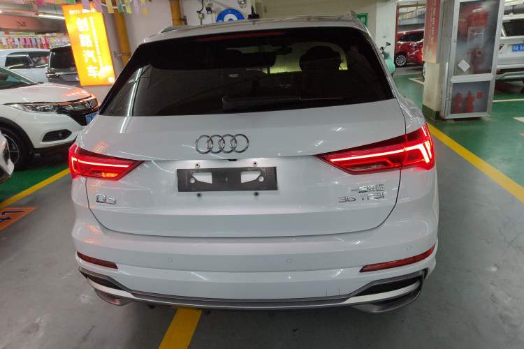 Used Audi Q3 2022 35 TFSI Fashion Dynamic Model
