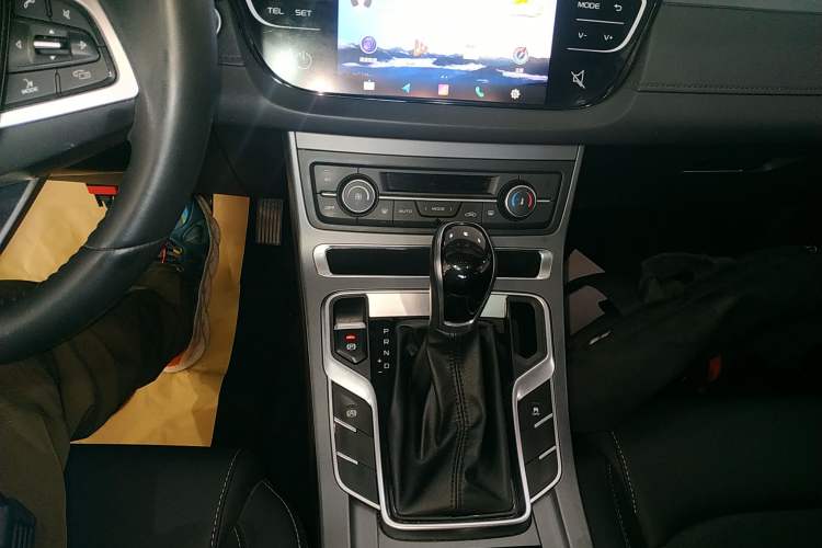 Used Geely Auto Emgrand 2020 1.5L CVT Upward Version
