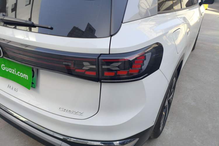 Used Volkswagen ID.6 CROZZ 2022 Long-Range PRO Edition
