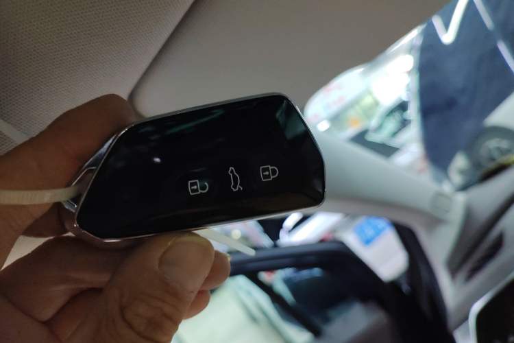 Used Volkswagen Talagon 2023 Facelift 380TSI All-Wheel-Drive Luxury Jiajing Pro 6-Seater
