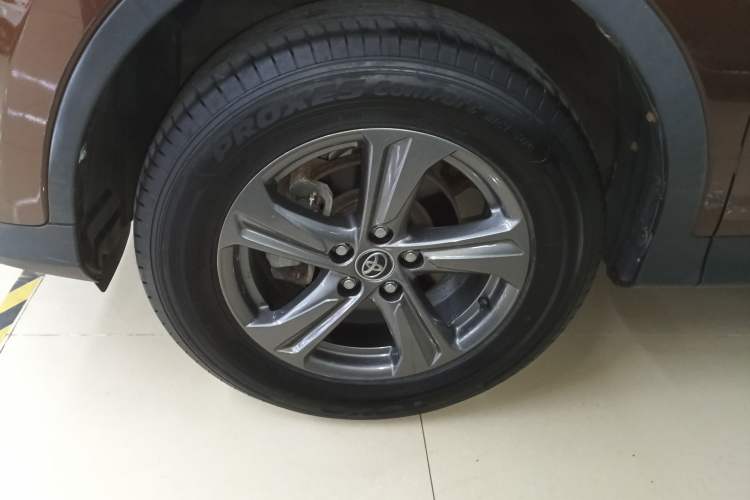 Used Toyota RAV4 2015 2.0L CVT 4x4 Trend Edition
