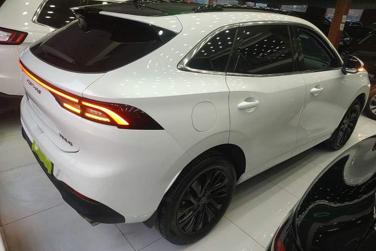 Used FORTHING T5 2022 Shengshi Version 1.5T Automatic - Yuanmeng Edition 5 Seats