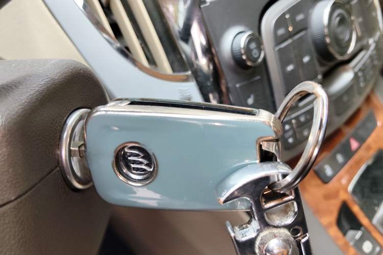 Used Buick LaCrosse 2012 2.4L SIDI Elegant Edition