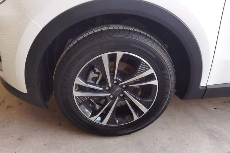 Used JETOUR X70 2024 1.5T DCT Enjoyment Edition 5 Seats
