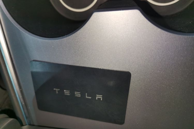 Used Tesla Model 3 2019 Standard Range Rear-Wheel Drive Upgraded Version (52 kWh)