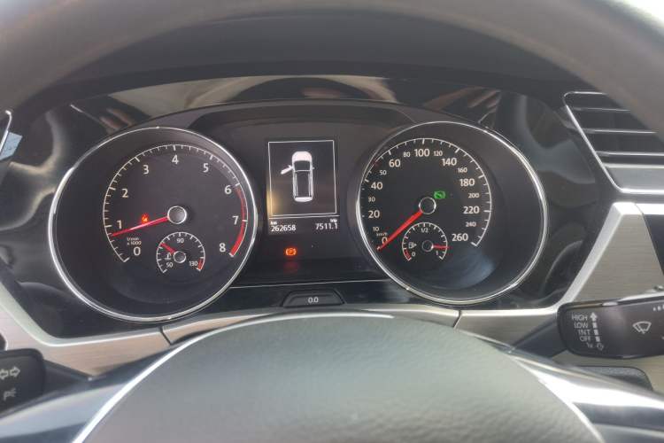 Used Volkswagen Touran 2018 Volkswagen Touran L 280TSI DSG Comfort Edition 7 Seats China V Emission Standard Instrument Cluster