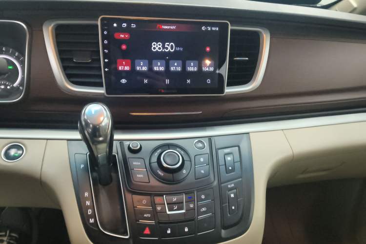 Used Buick GL8 2018 28T Luxury Model China VI Standard
