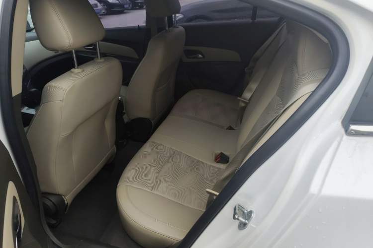 Used Chevrolet Cruze 2015 1.5L Classic SE AT