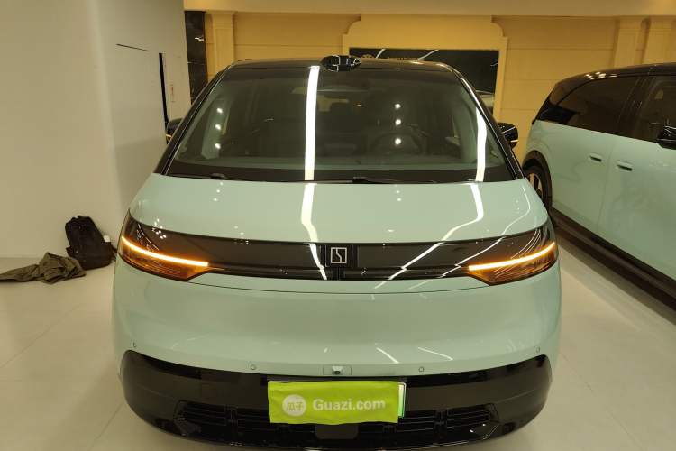 Used Zeekr MIX 2025 Intelligent Driving Version
