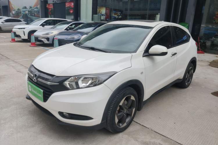Used Honda Vezel 2016 1.8L CVT Front-Wheel Drive Pioneer Edition