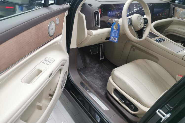 Used Hima AITO M9 2024 Range-Extended Ultra Version 42 kWh 6-Seater Model