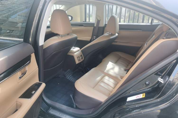 Used Lexus ES 2015 200 Elite Edition