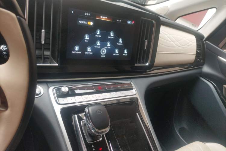 Used GAC Trumpchi M8 2021 Master Series 390T Four-Seat Deluxe Edition Audio And AC Panel