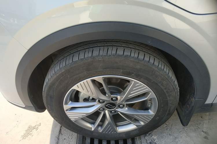 Used Bestune Yueyi 03 2025 445km Joyful Edition
