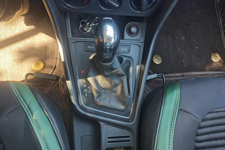 Used Volkswagen Lavida 2019 Lavida Start 1.5L Automatic Trendy Version China VI Standard Gear Lever