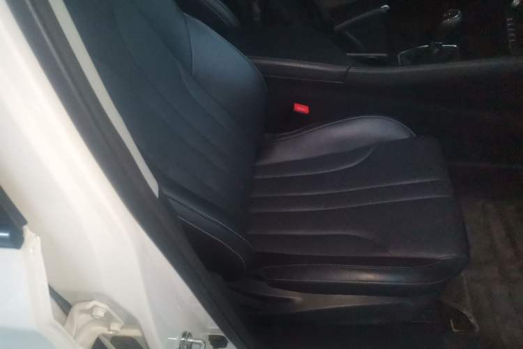 Used CHANGAN Eado 2021 PLUS 1.6L GDI Manual Luxury Model
