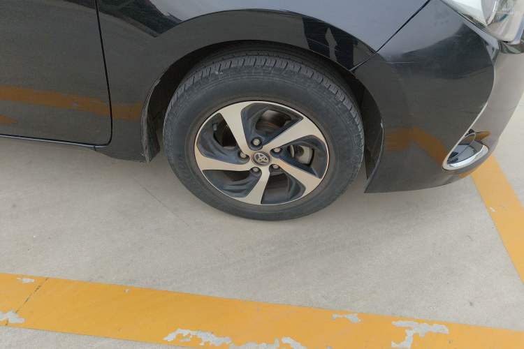 Used Toyota Levin 2017 Revised 185T CVT Elite Edition China V Standard Right Front Wheel Hub