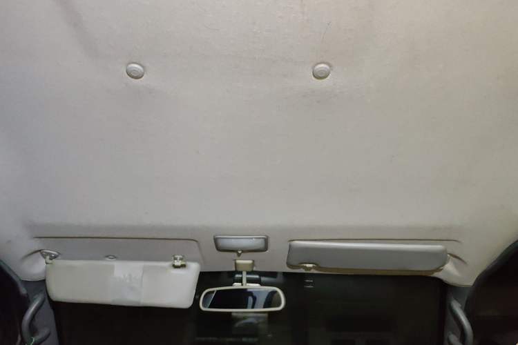 Used FORTHING Lingzhi 2014 V3 1.5L 7-Seater Comfort Model
