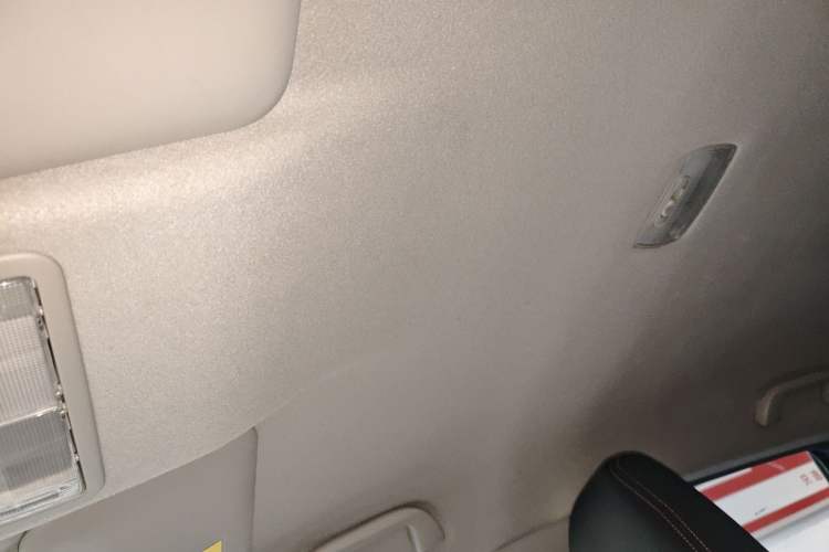 Used Honda Fit 2018 1.5L CVT Trendy Sports Edition Headliner