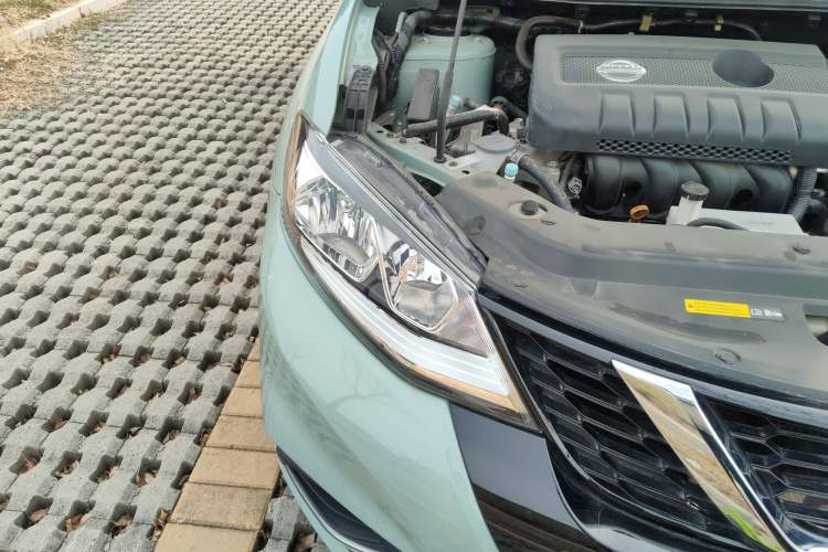 Used Nissan Tiida 2024 1.6L CVT Cool Dynamic Edition Right Front Headlight