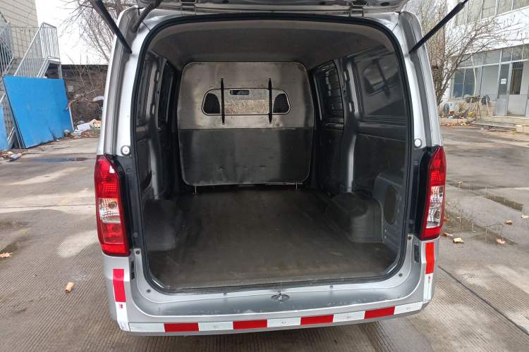 Used Wuling Rongguang V 2019 1.5L Van - Utility Model
