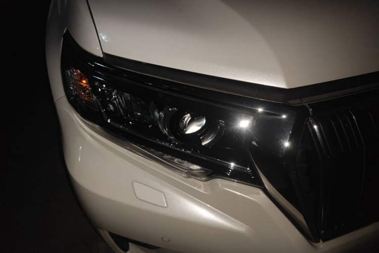 Used Toyota Prado 2018 3.5L Automatic TX-L with Rear-Mounted Spare Tire