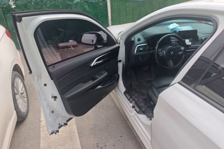 Used BMW 1 Series 2019 118i M Sport Package Driver Seat